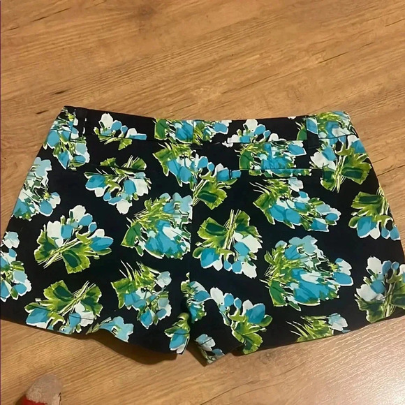 Women's Floral Shorts - Black and Green - Picture 3 of 8